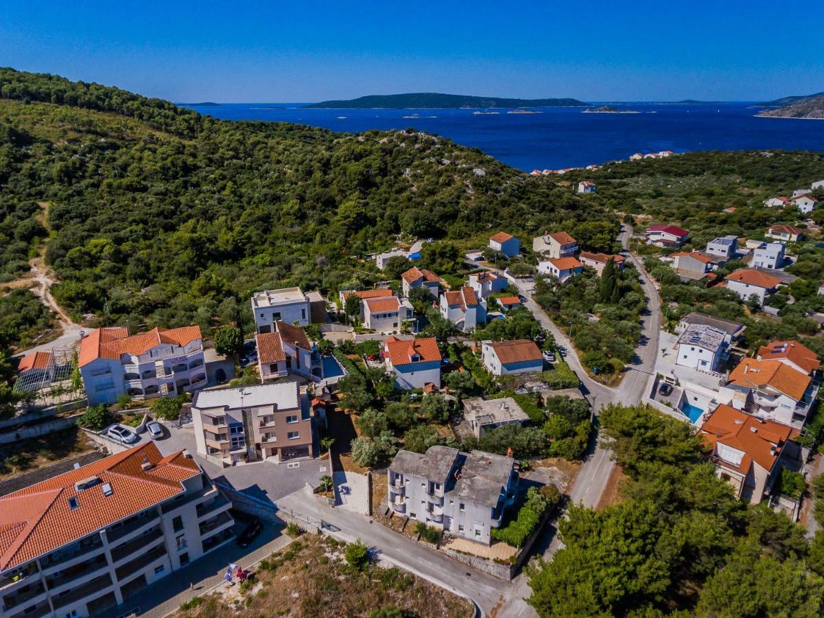 Apartments Mare Trogir Kültér fotó