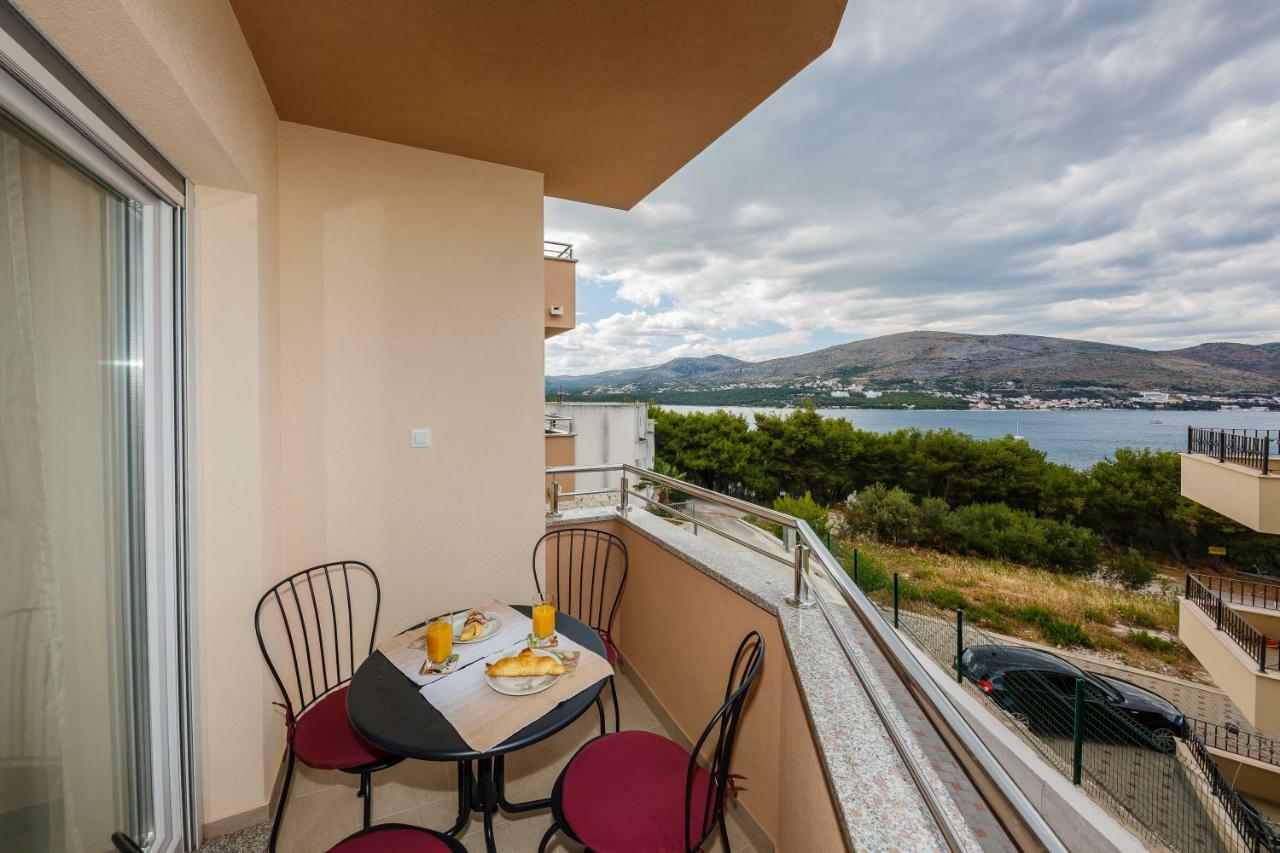 Apartments Mare Trogir Kültér fotó