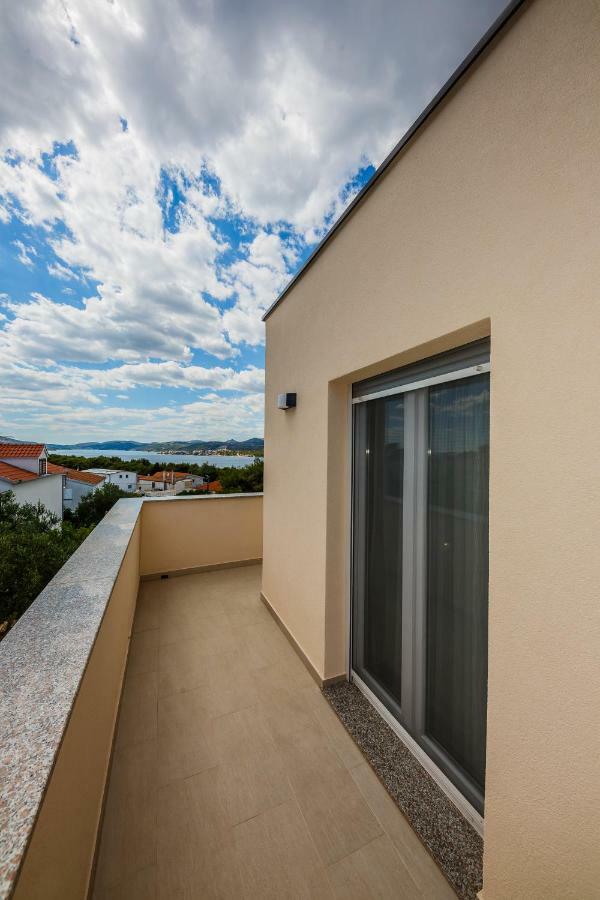 Apartments Mare Trogir Kültér fotó